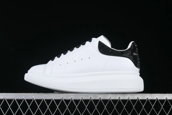 Alexander McQueen Oversized Sneakers with Black Suede Heel Detail - D.E5