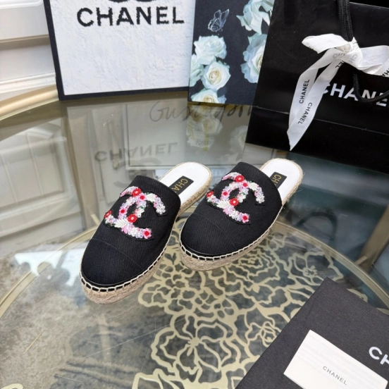 2025 Women Chanel Black Canvas Espadrille Sequins Mule