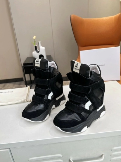 Isabel Marant 2025/SS Sneaker with Hidden Height Increase and Ergonomic Design - Isabel Marant Sneaker
